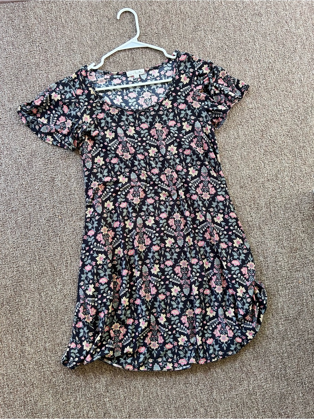 nine britton Black Floral Scoop-Neck Tunic with Pink & Cream Blooms